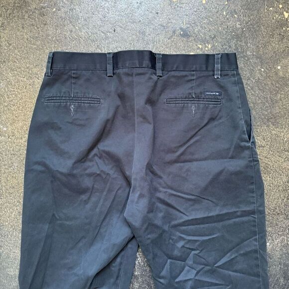 Dockers D3 Classic Fit Men’s Size 36x32 Cotton Blend Flat Front Style Chinos - Picture 7 of 14